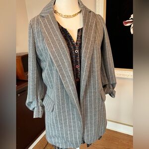 Black Tape Women’s Grey with White Stripes Blazer Size Small